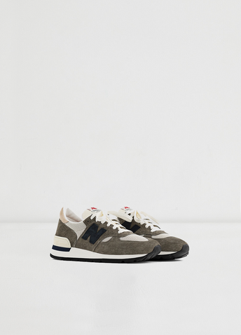 MADE in USA 990v1 Sneakers