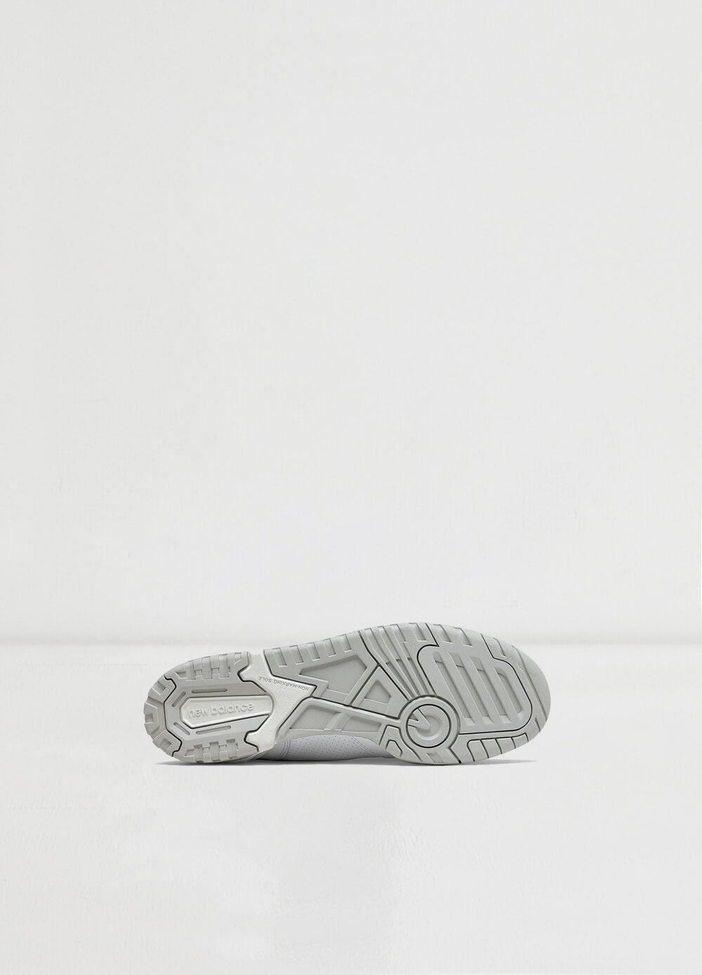 550 Sneakers