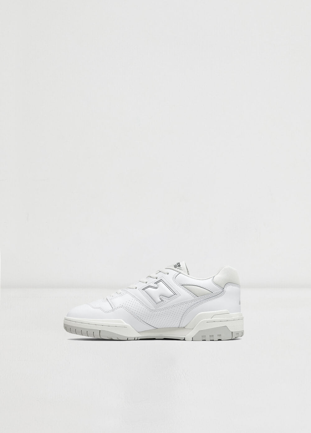 550 Sneakers