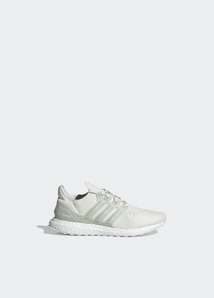Adidas ultra boost parley quest top