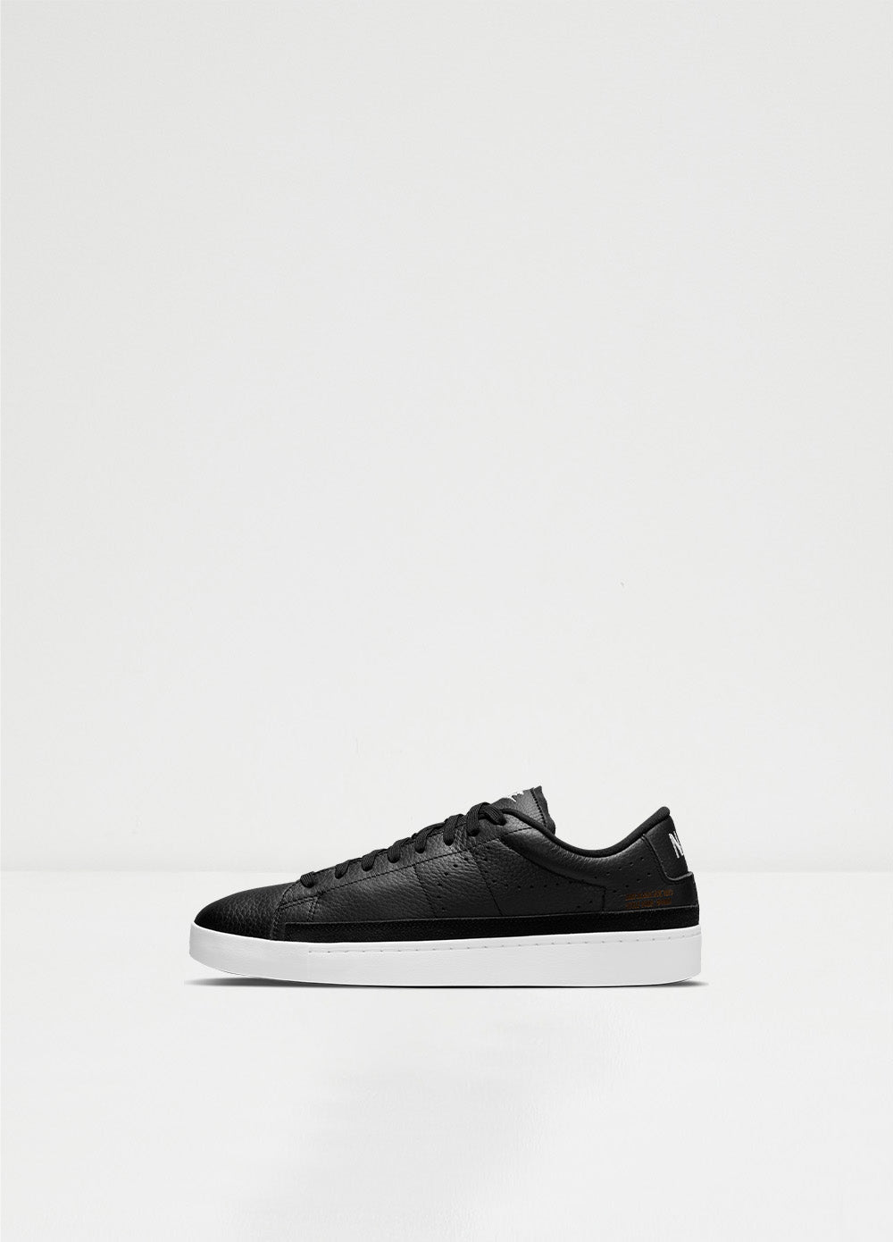Blazer Low X Sneakers