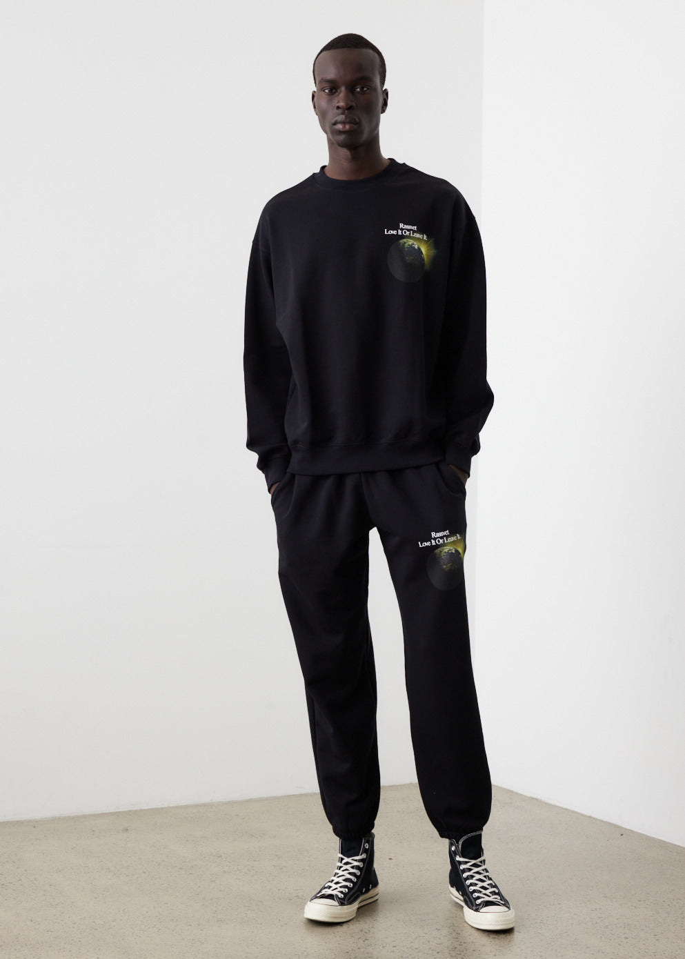 Earth Sweatshirt