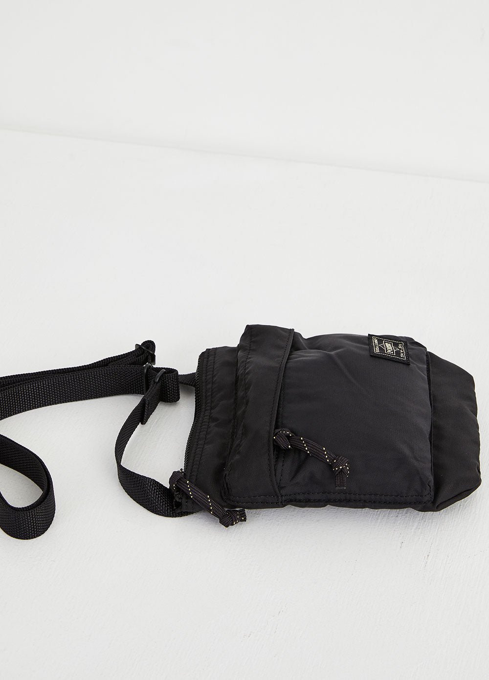 Force Shoulder Pouch