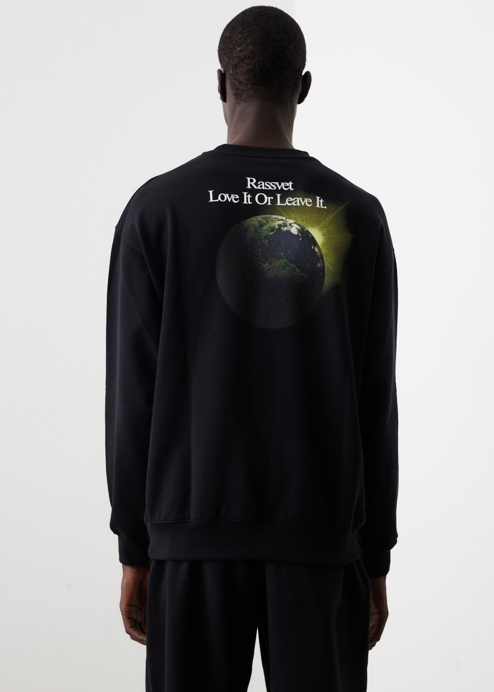 Earth Sweatshirt