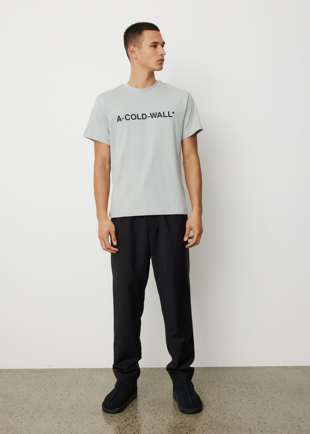 Essential Logo T-Shirt