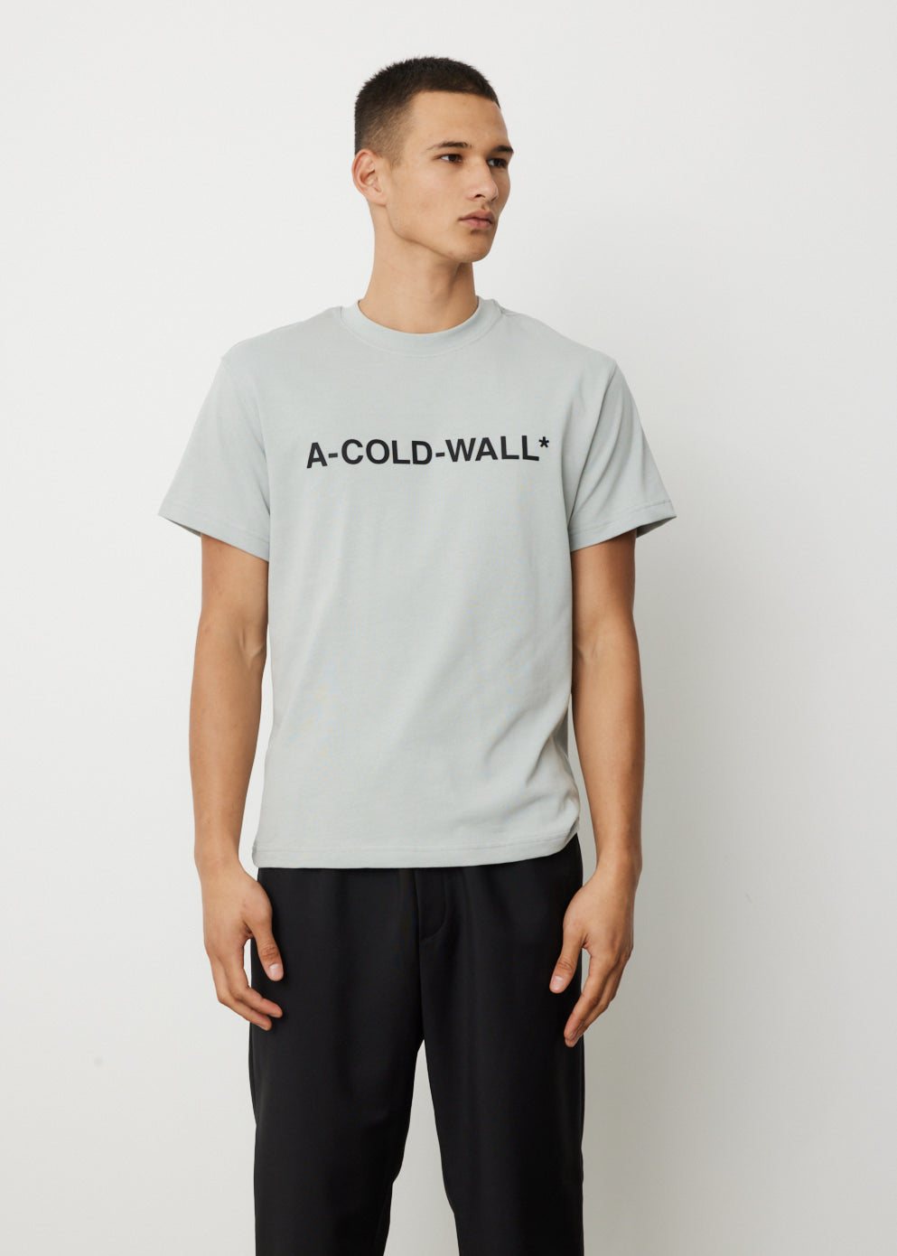 Essential Logo T-Shirt