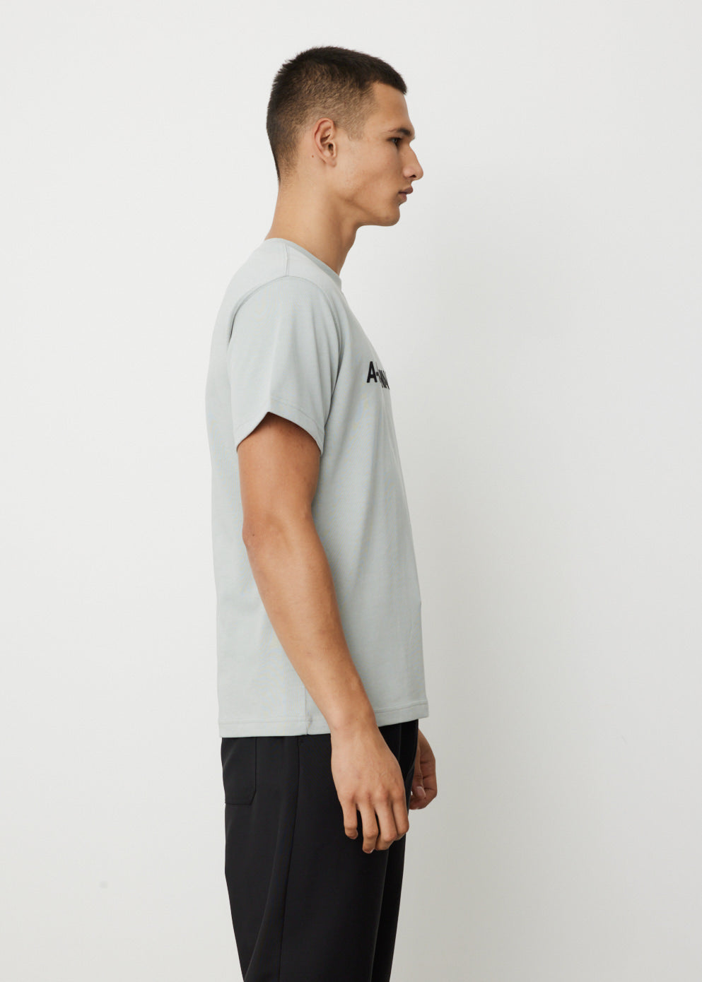 Essential Logo T-Shirt