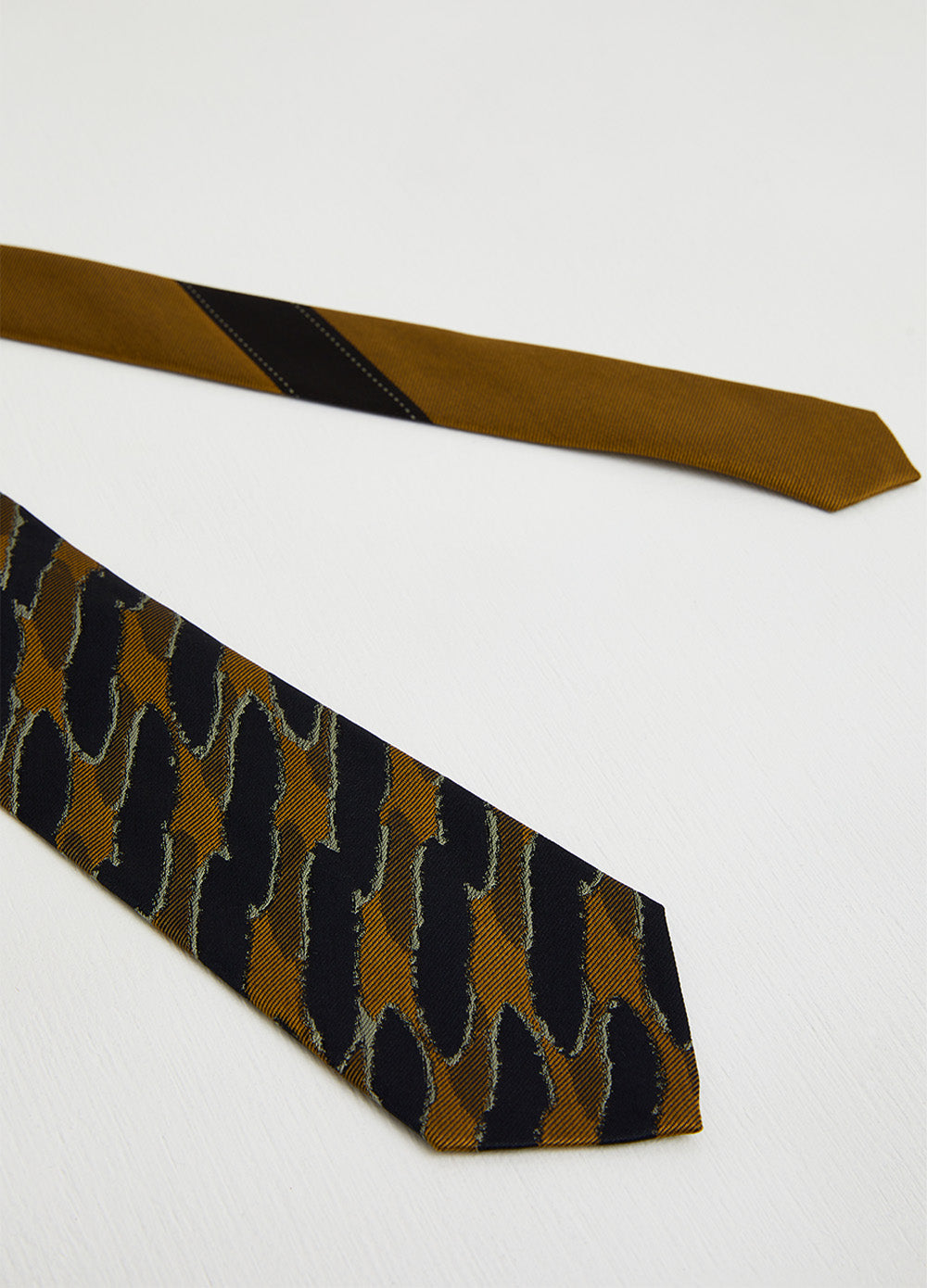 Tie