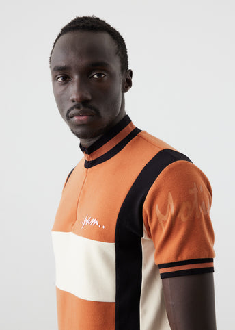 And Motion Top