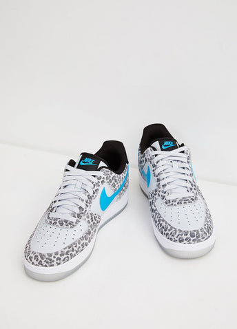 Air Force 1 07 Sneakers