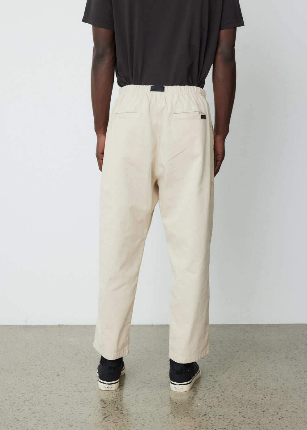 Back Satin Tuck Tapered Pants