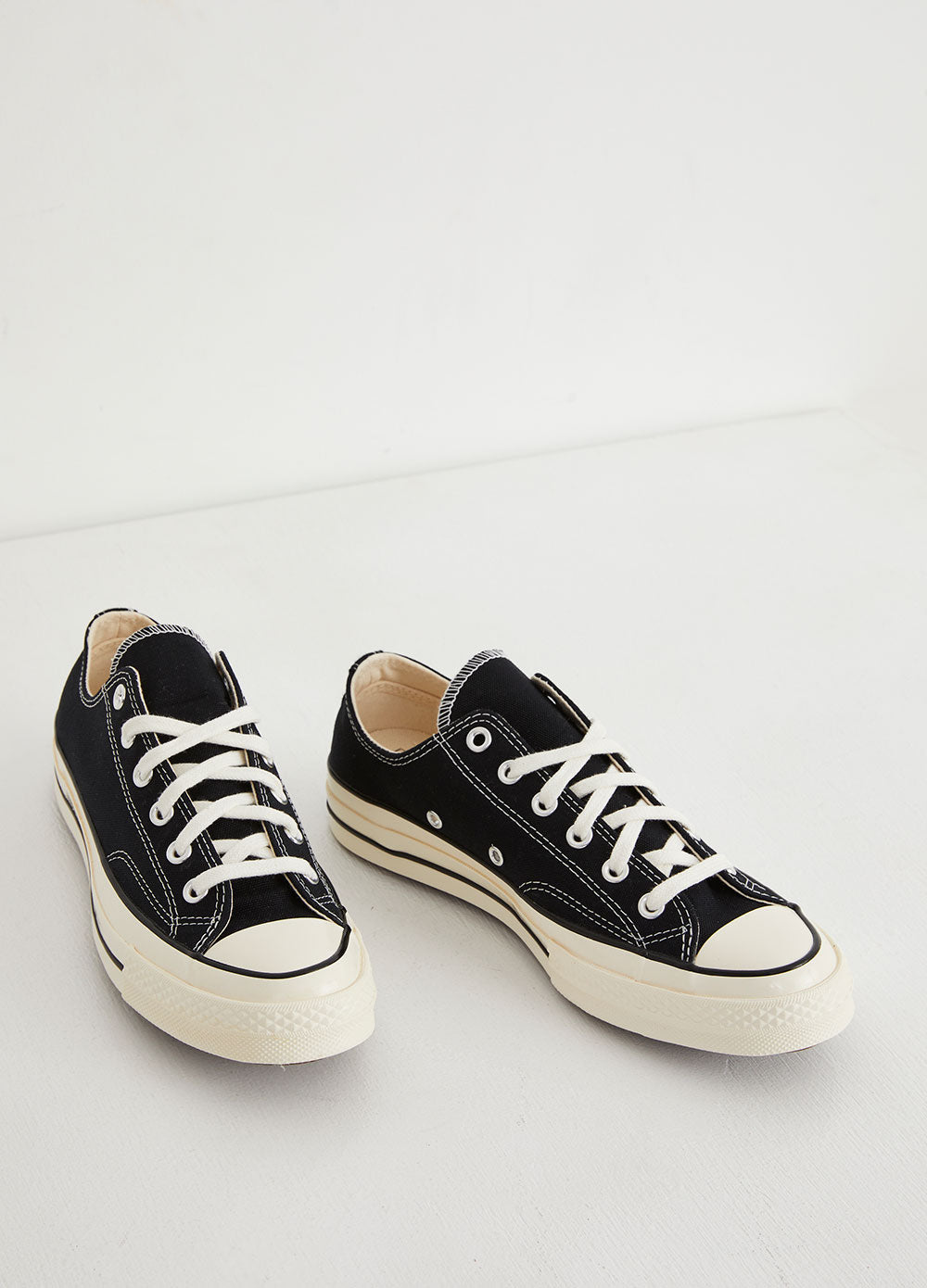 Chuck Taylor 70 Low Top Sneakers