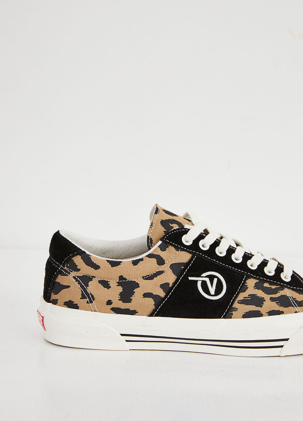 OG Sid LX Sneakers