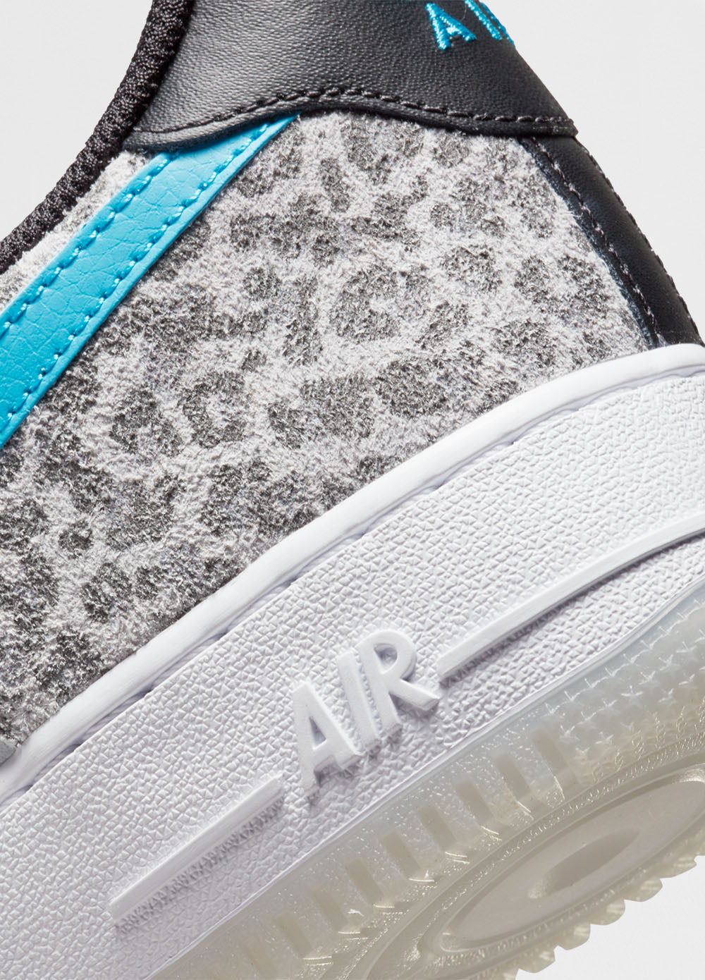 Air Force 1 07 Sneakers