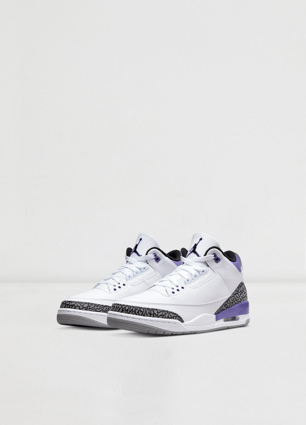 Air Jordan 3 'Dark Iris' Sneaker