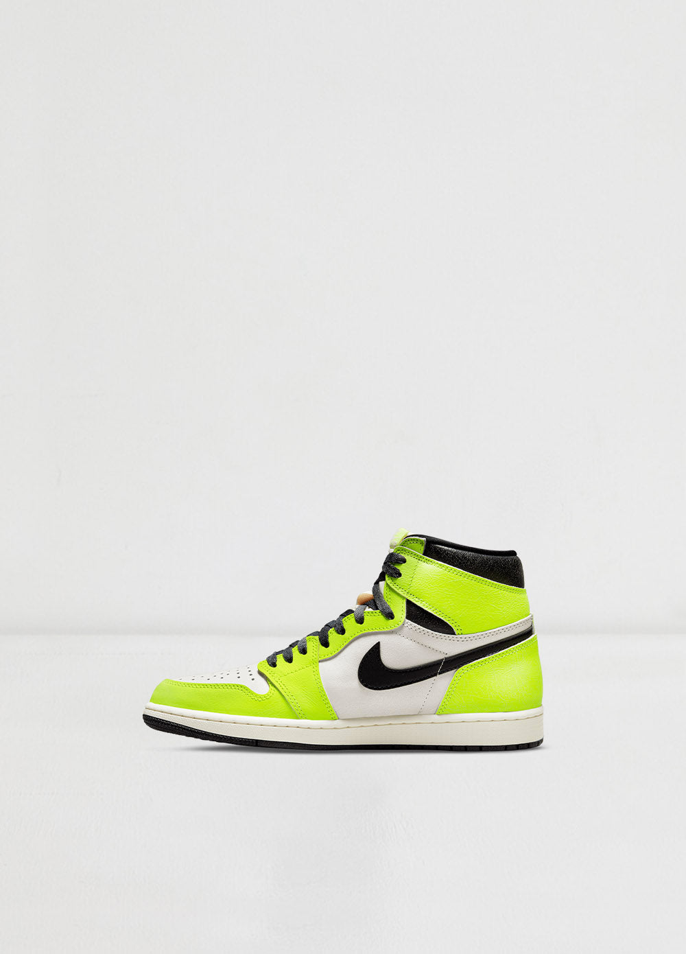 Jordan 555088-702 Air Jordan 1 High OG Visionaire Mens Lifestyle Shoes -  White/Neon Gree –