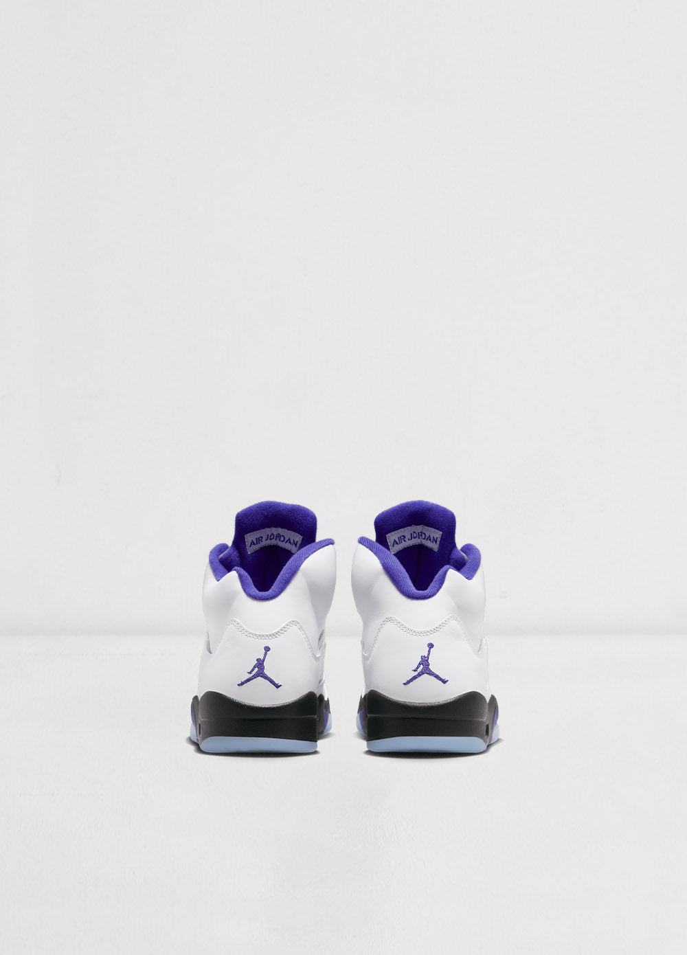 Air Jordan Retro Sneakers