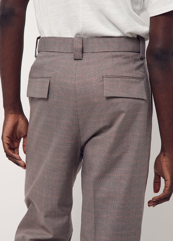 1-Tuck Tapered Pants