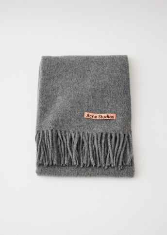 Canada NR New Scarf