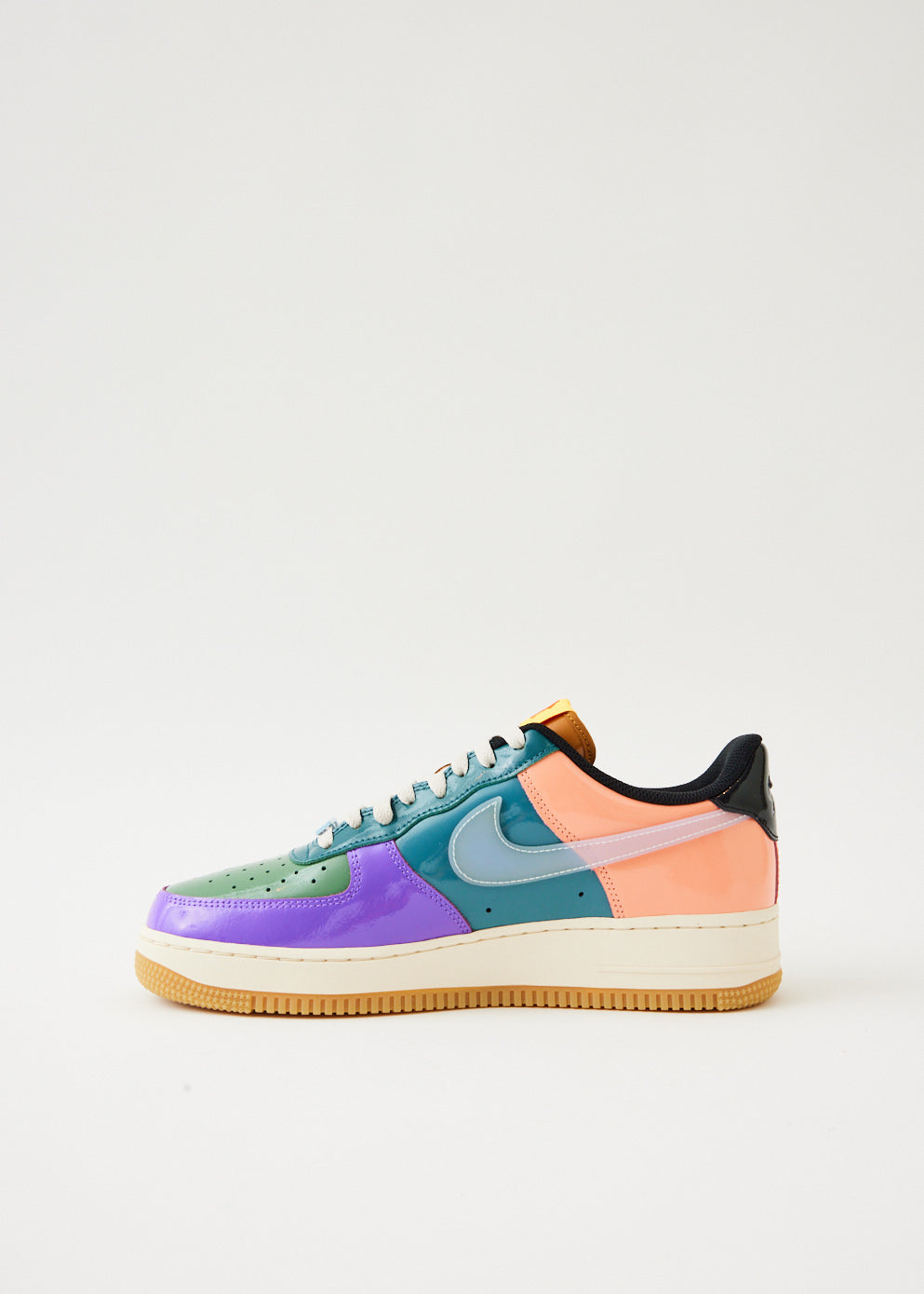 x UNDEFEATED Air Force 1 Low Sneakers
