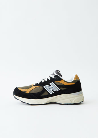 MADE in USA 992v3 Sneakers