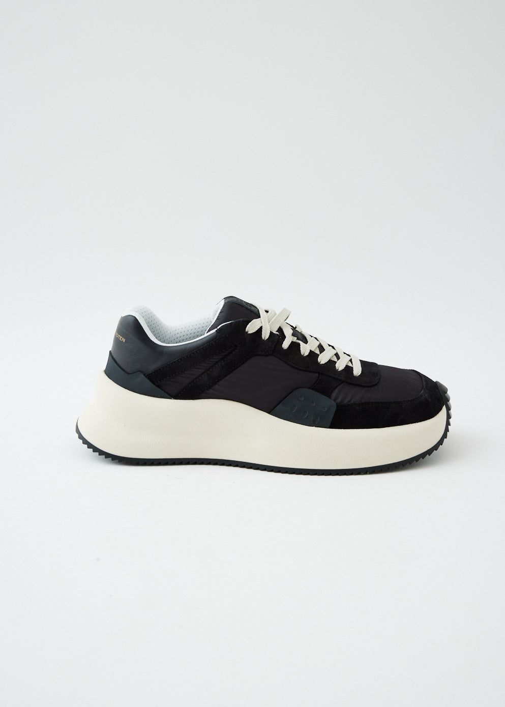 Black Sneaker