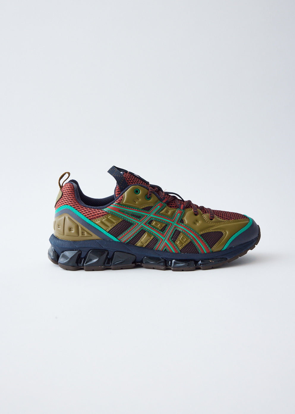 UB-2 Gel-Quantum 360 VII Sneakers