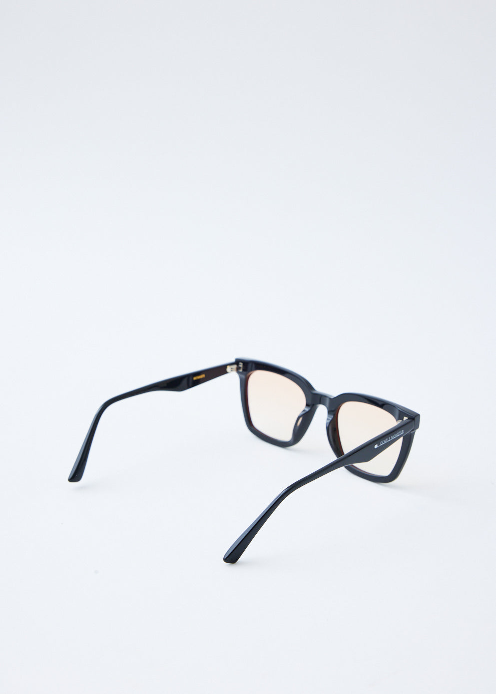 MOMATI-01(OR) Sunglasses