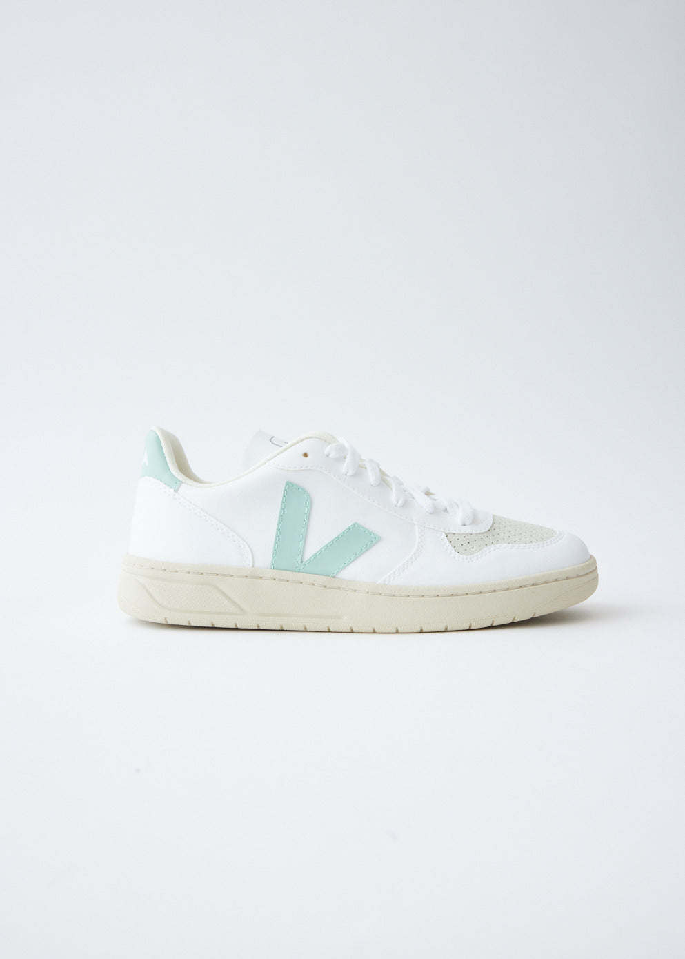 V-10 Vegan Sneakers