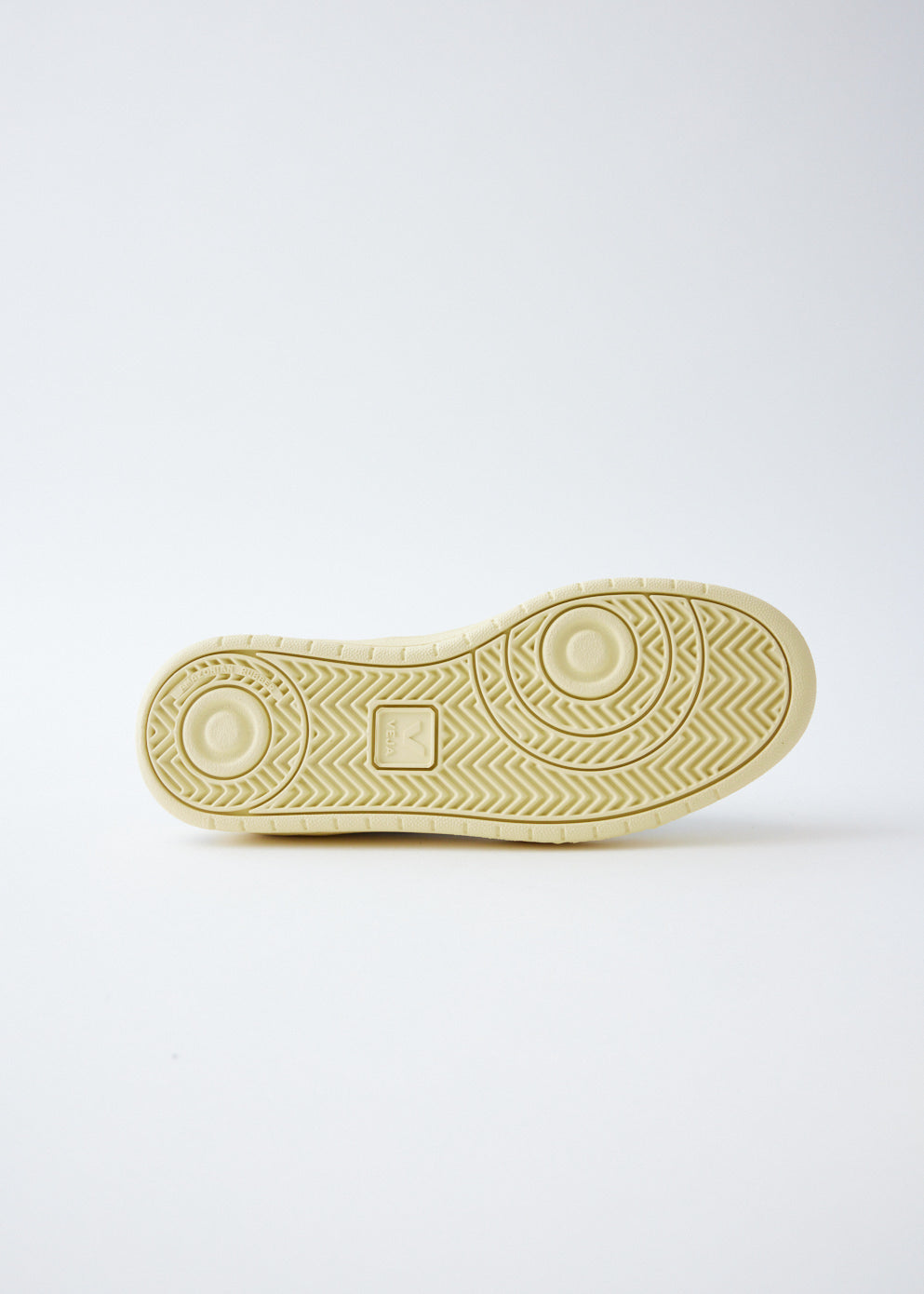 x Veja V-15 Sneakers