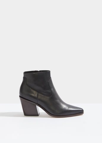 Razor Boot