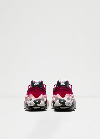 Overbreak Sneakers