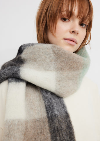 Vally Plaid Scarf