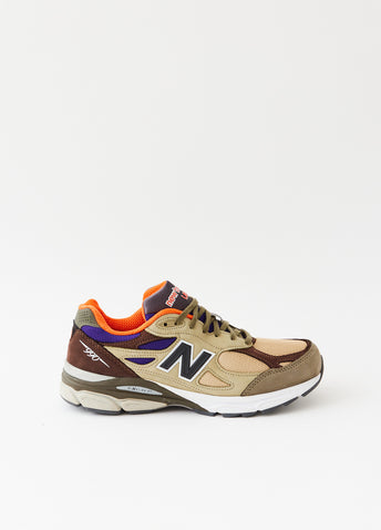 MADE in USA 990v3 Sneakers