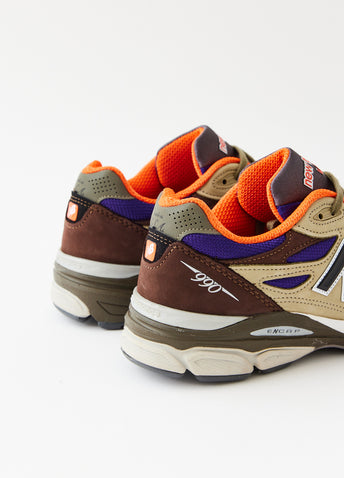 MADE in USA 990v3 Sneakers
