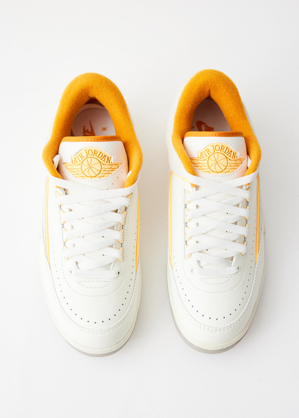 Air Jordan 2 Retro Low 'Melon Tint' Sneakers