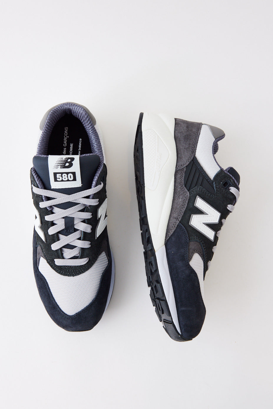 x New Balance MT580 Sneakers
