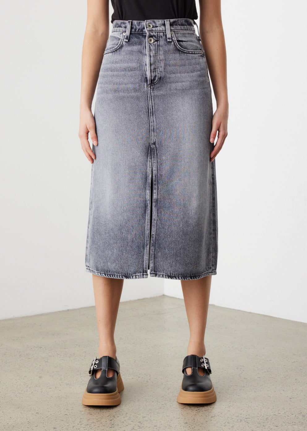 *NO STOCK* Broken In Denim High-Rise Skirt