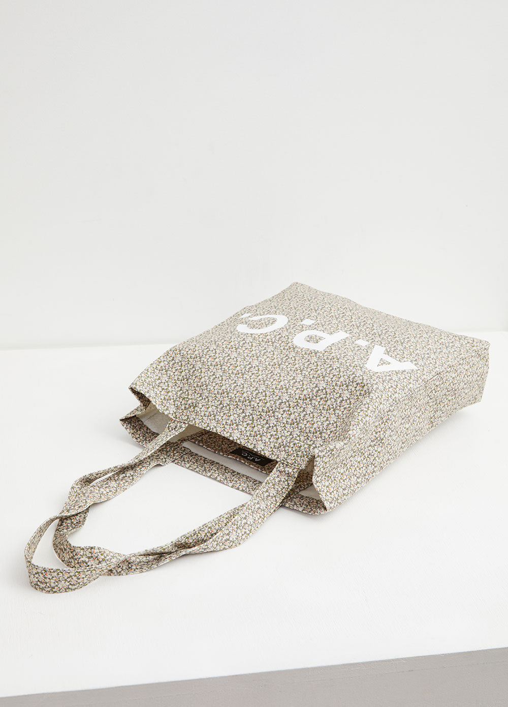 Lou Tote