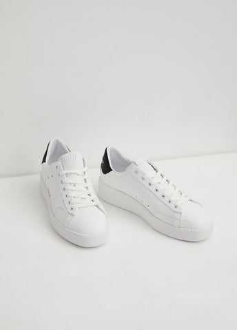 Pure Star Sneakers