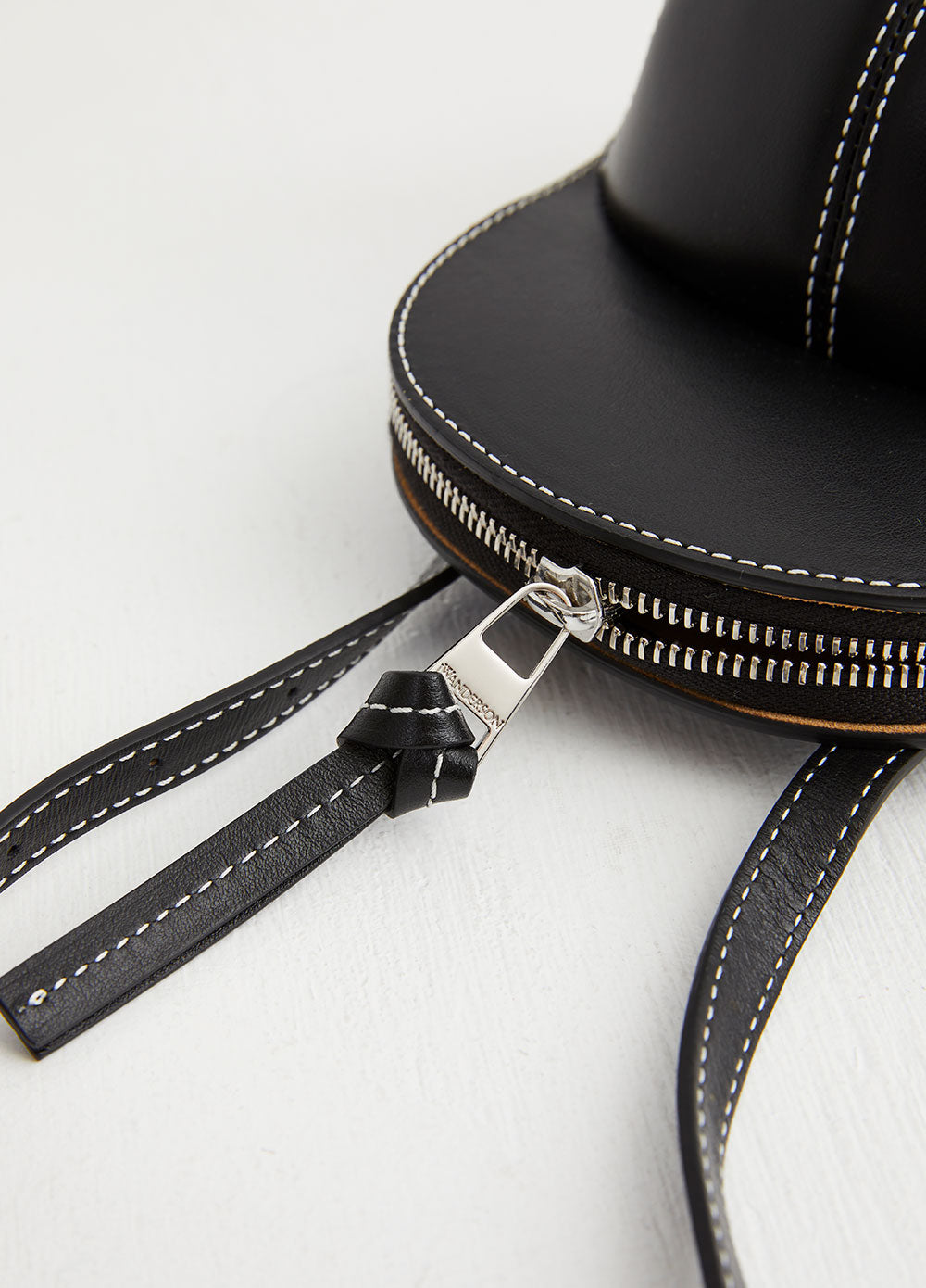 Midi Cap Bag