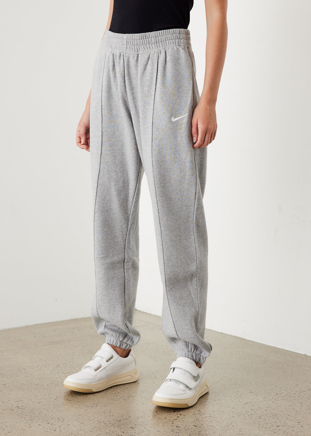 Essential Trackpants