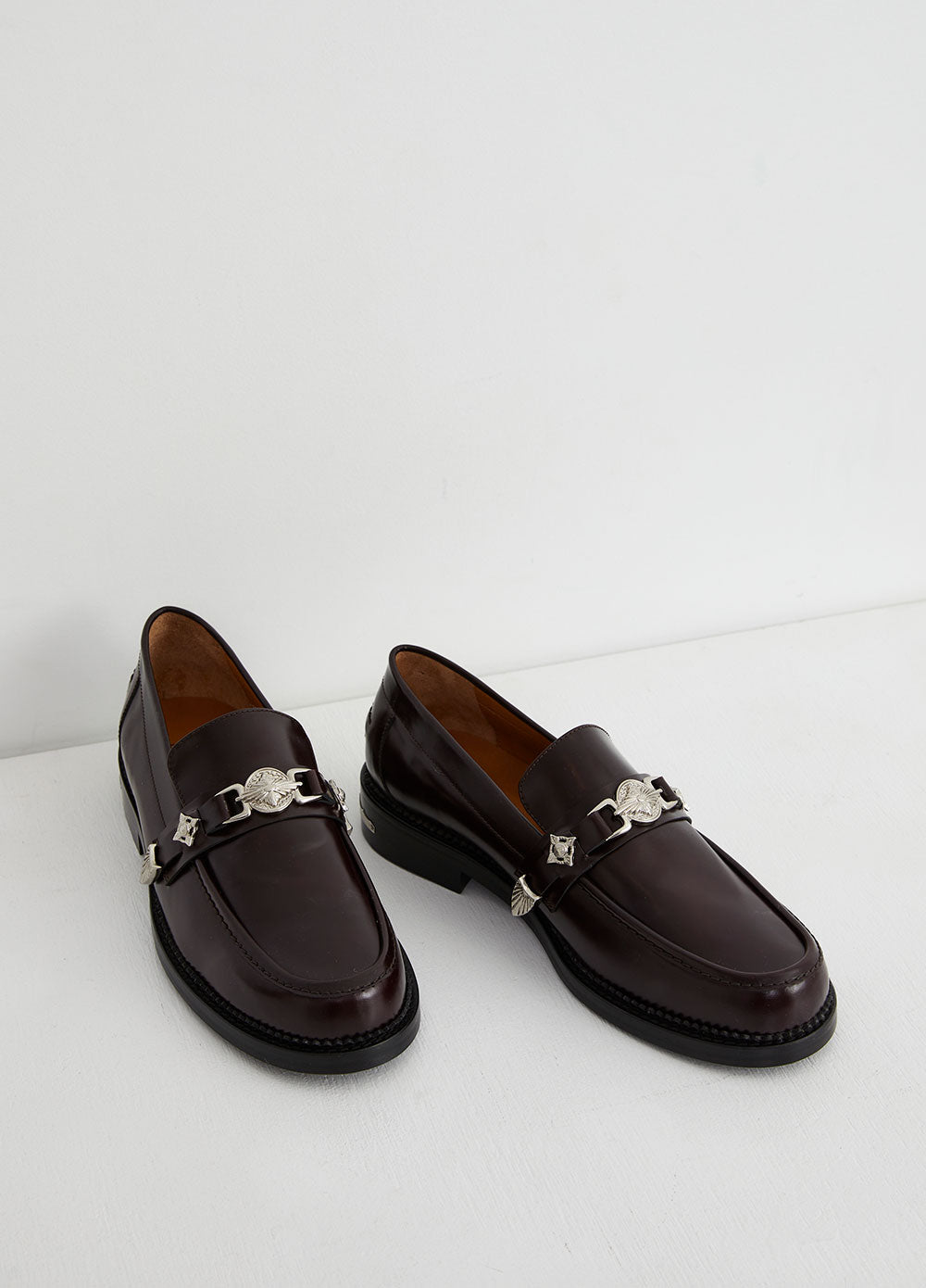 Polido Loafers