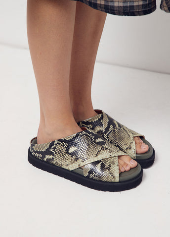 Snack Crossover Sandals