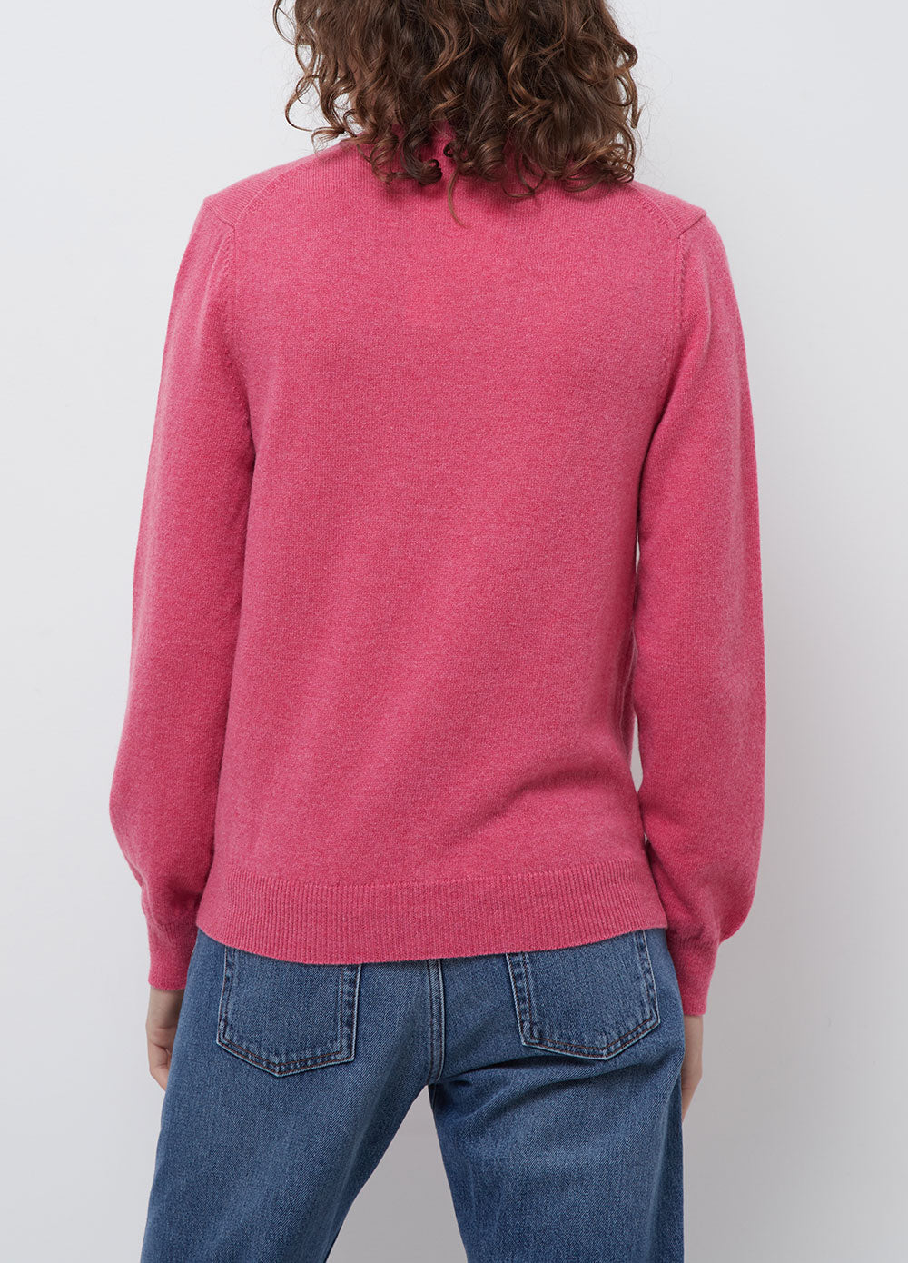 N073 Double Heart V-neck Sweater