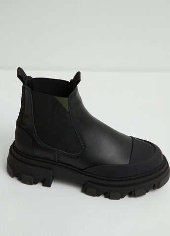 Low Chelsea Boots