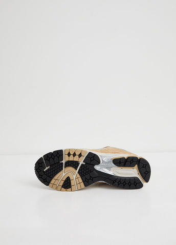 Mens 2002R Sneakers