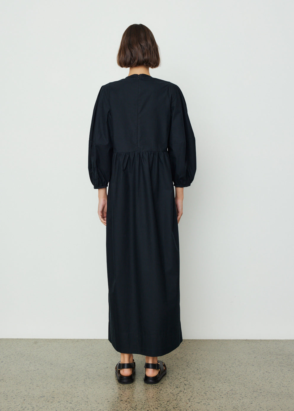 0051 Round Sleeve Long Dress