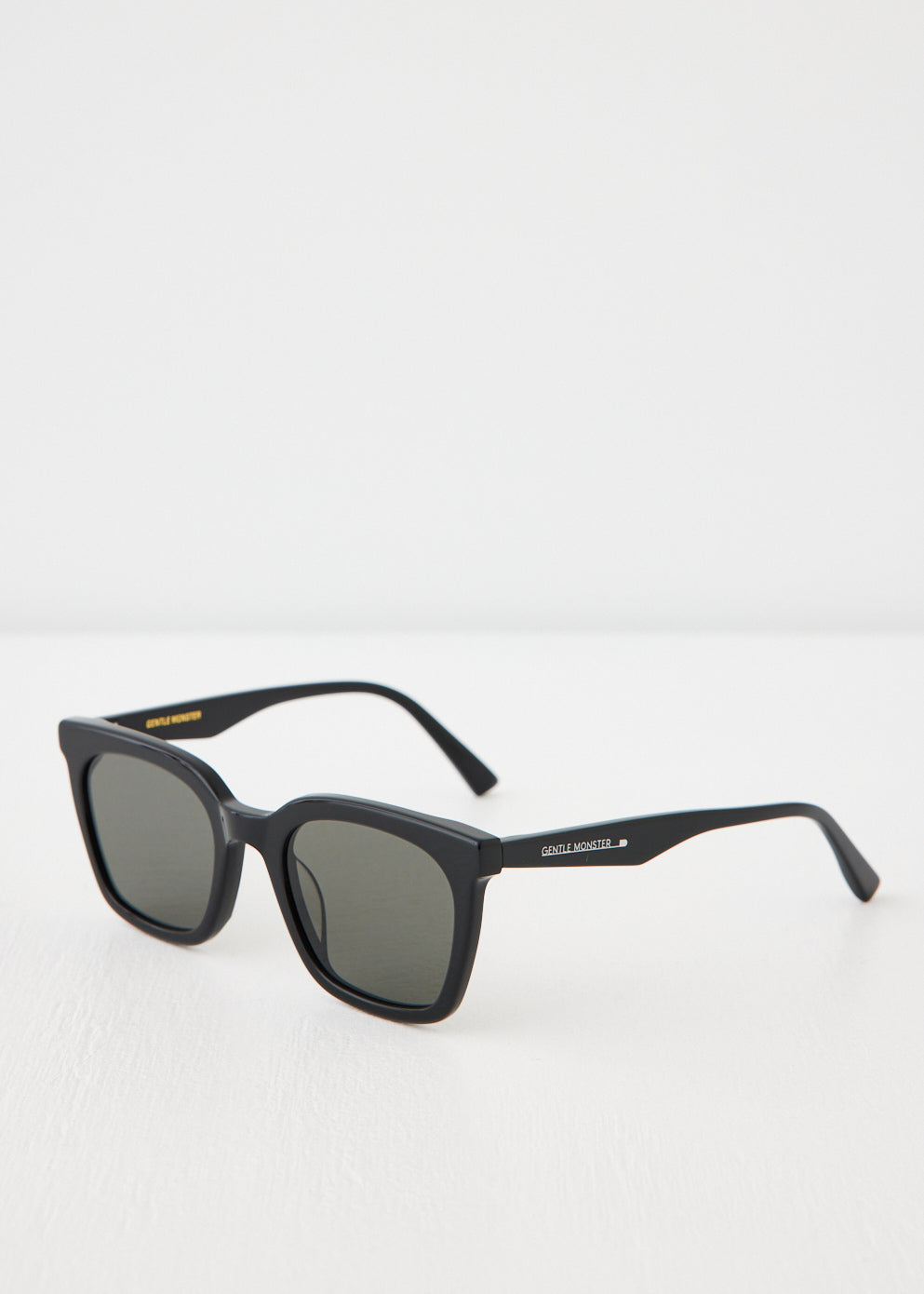 Momati 01 Sunglasses