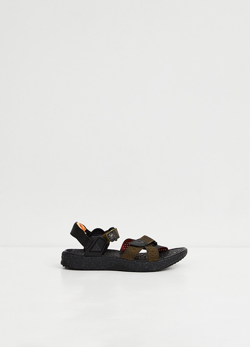 ACG Air Deschutz Sandals